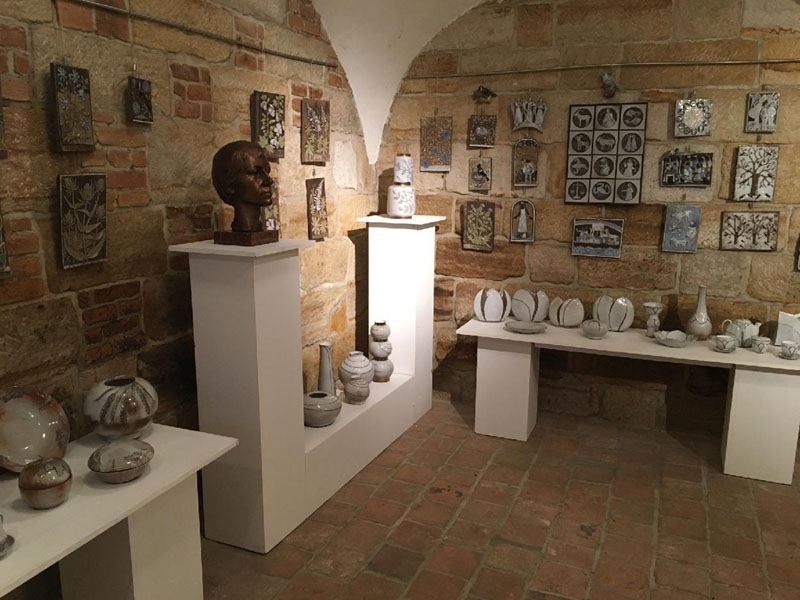 Výstava keramiky a porcelánu Hany Benešové